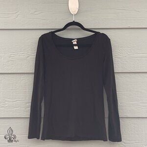 🖤H&M Black Long Sleeve Tee🖤